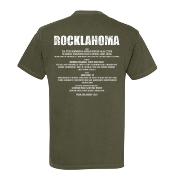 Show your Rocklahoma pride with this bold crest tee, featuring a distressed eagle seal and classic festival lineup.